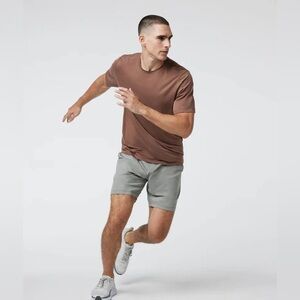 $58 Vuori Strato Tech Tee Men’s Super Soft Stretch T-Shirt in Clove Heather XL